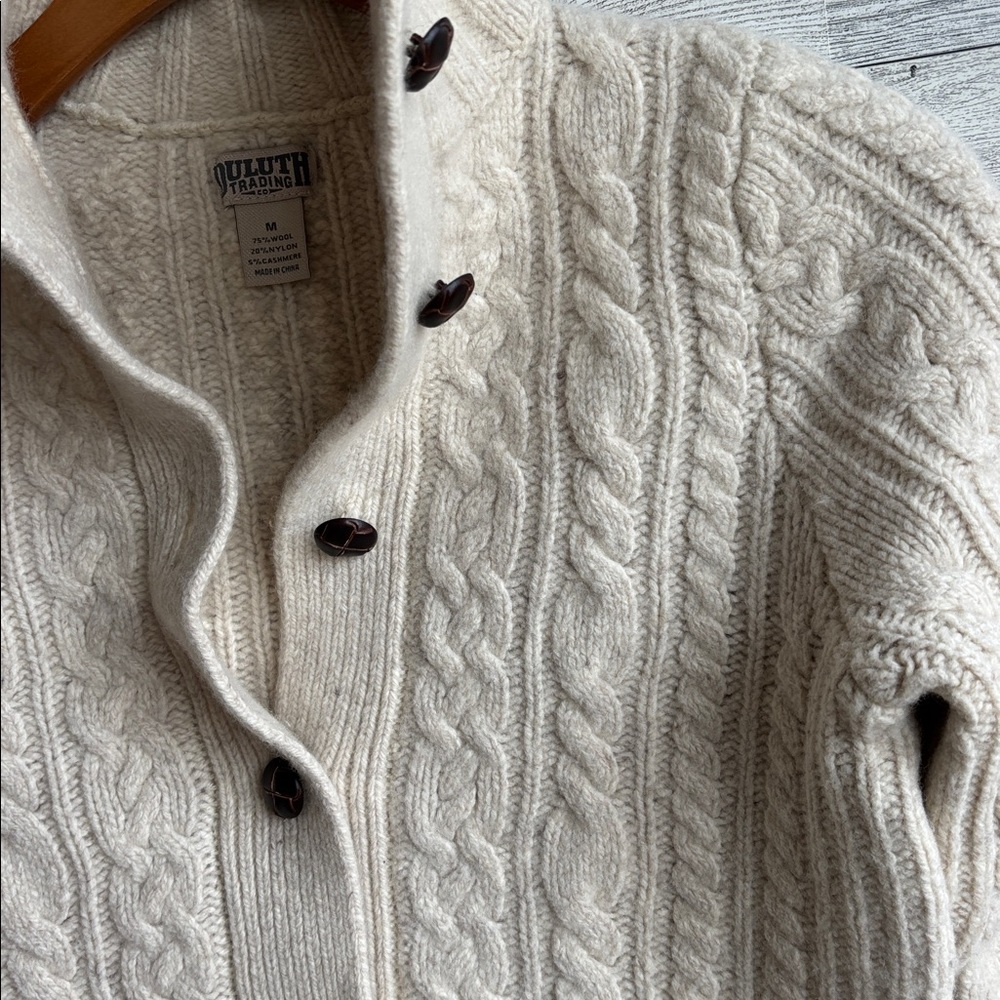 Duluth Trading Wool Cashmere Sweater Cream CableKnit Cardigan Fisherman medium - Picture 6 of 7